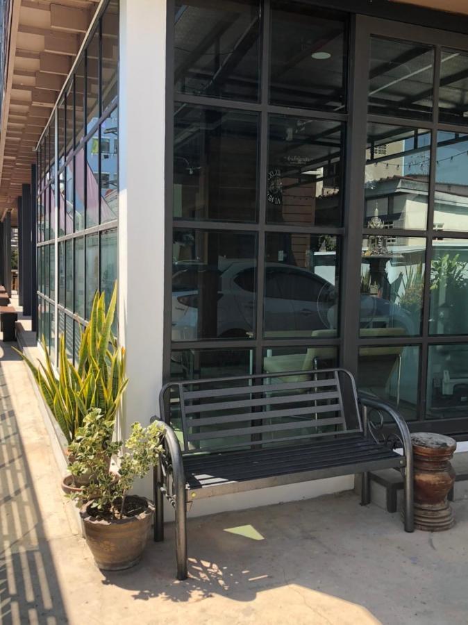 Bluefin Guesthouse بانكوك المظهر الخارجي الصورة
